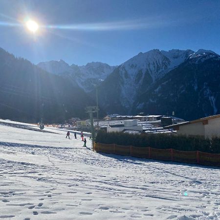 Ferienwohnung 4 Personen Alleinlage Am Wald Naehe Skigebiet Hochzeiger Йерценс Экстерьер фото