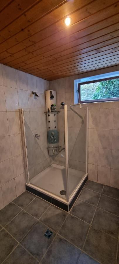 Ferienwohnung 4 Personen Alleinlage Am Wald Naehe Skigebiet Hochzeiger Йерценс Экстерьер фото